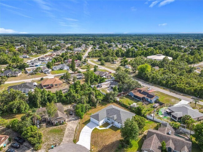 Building Photo - 780 Kangaroo Ct
