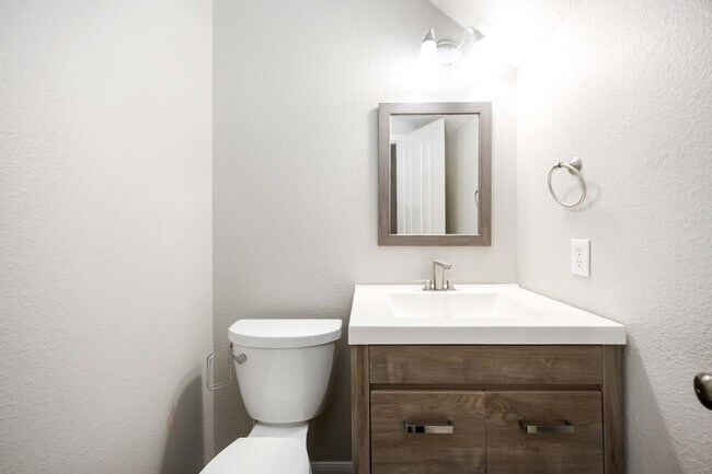 Building Photo - 3419 Crosby Landing