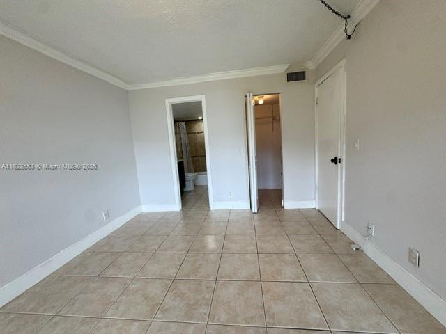 Building Photo - 204 Lake Pointe Dr