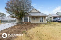 Building Photo - 6545 Rosewood Dr