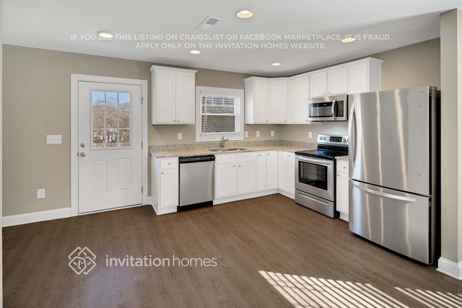 Building Photo - 298 Vance Dr NE