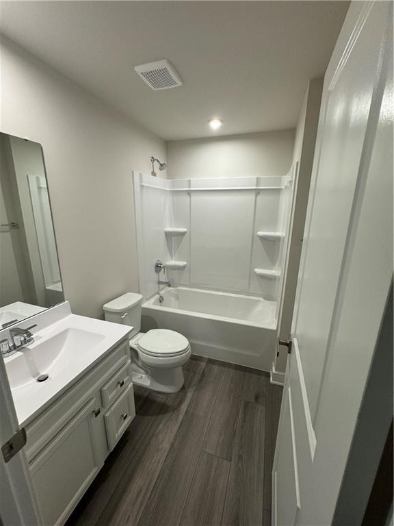 Building Photo - 850 Woods Chapel Rd