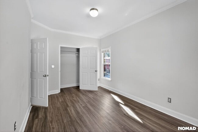 Building Photo - 237 Crumley St SW