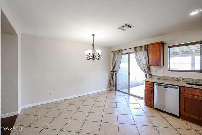 Building Photo - 10514 W Foothill Dr