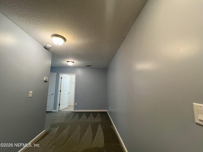 Building Photo - 3179 Chestnut Ridge Way