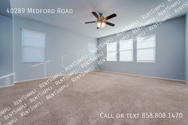Building Photo - 40289 Medford Rd