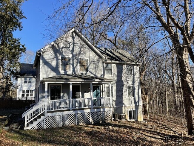 Building Photo - 1316 W Huron St