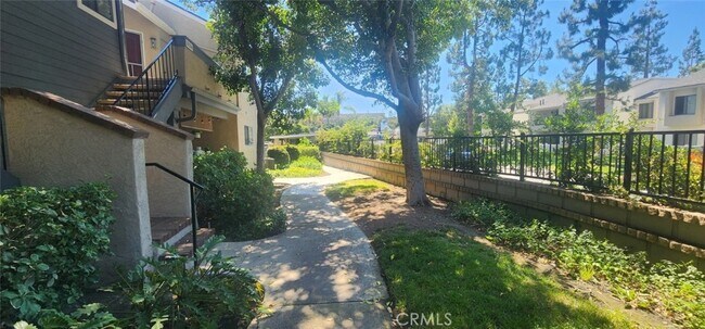 Building Photo - 27268 Avenida De La Plata