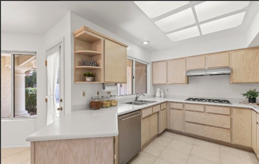 Building Photo - 14632 W White Wood Dr