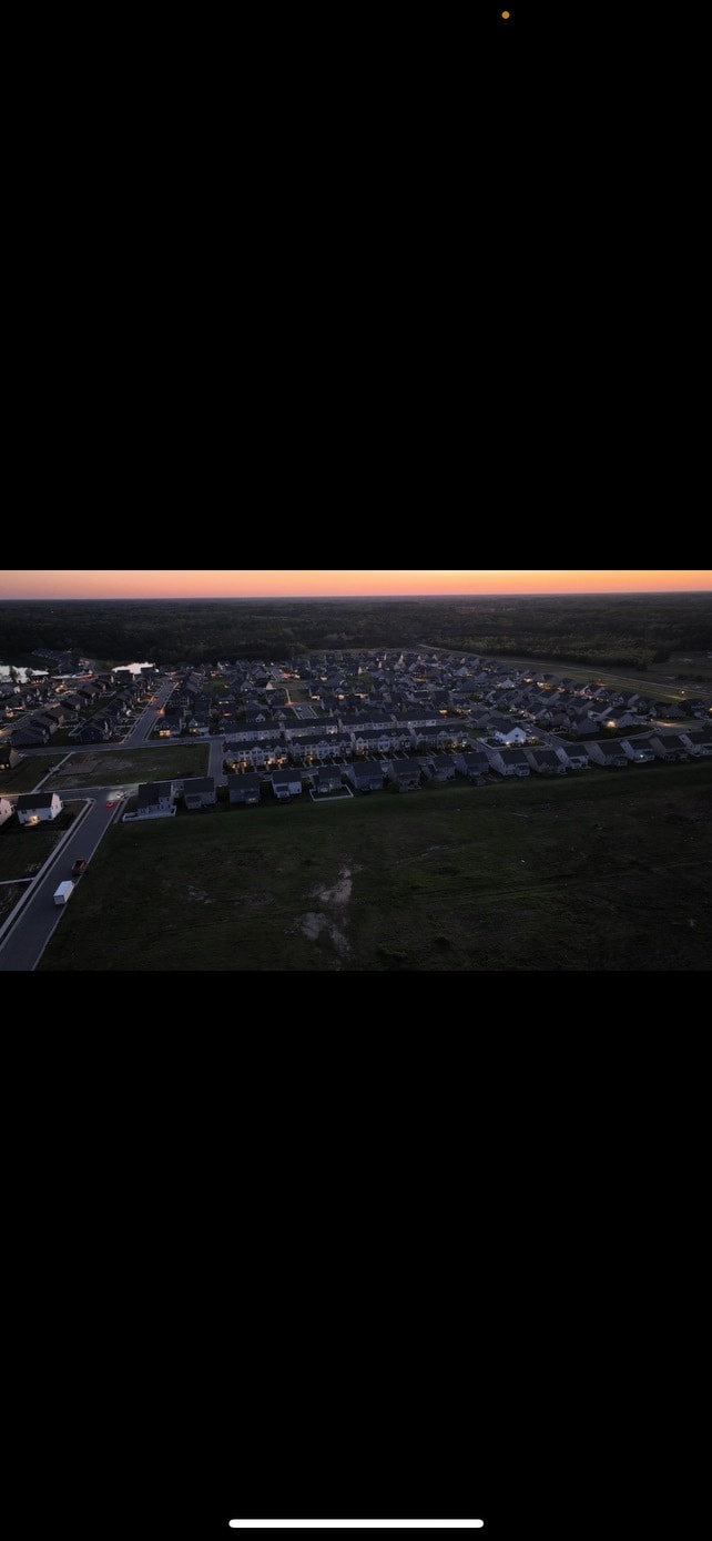 Building Photo - 140 Spring Grove Way