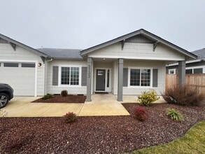 Building Photo - 3733 Folium St