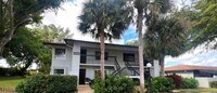 Building Photo - 13423 Fishtail Palm Ct