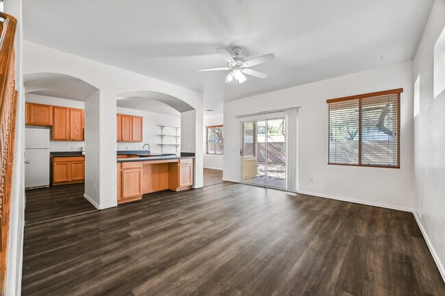 Building Photo - 35108 N 31st Ave