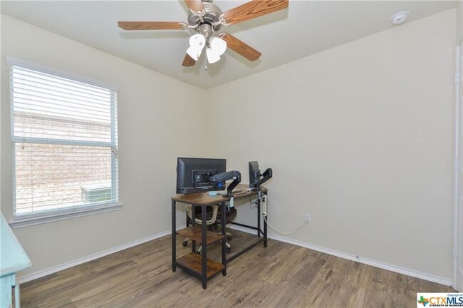 Building Photo - 5722 Stanford Dr