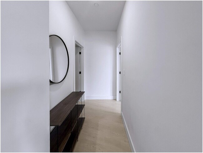 Building Photo - 1247 N 2nd St