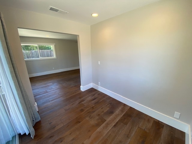 Building Photo - Beautiful Toro Park Home!