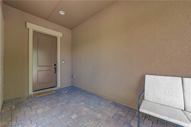 Building Photo - 6020 Langreo Ln