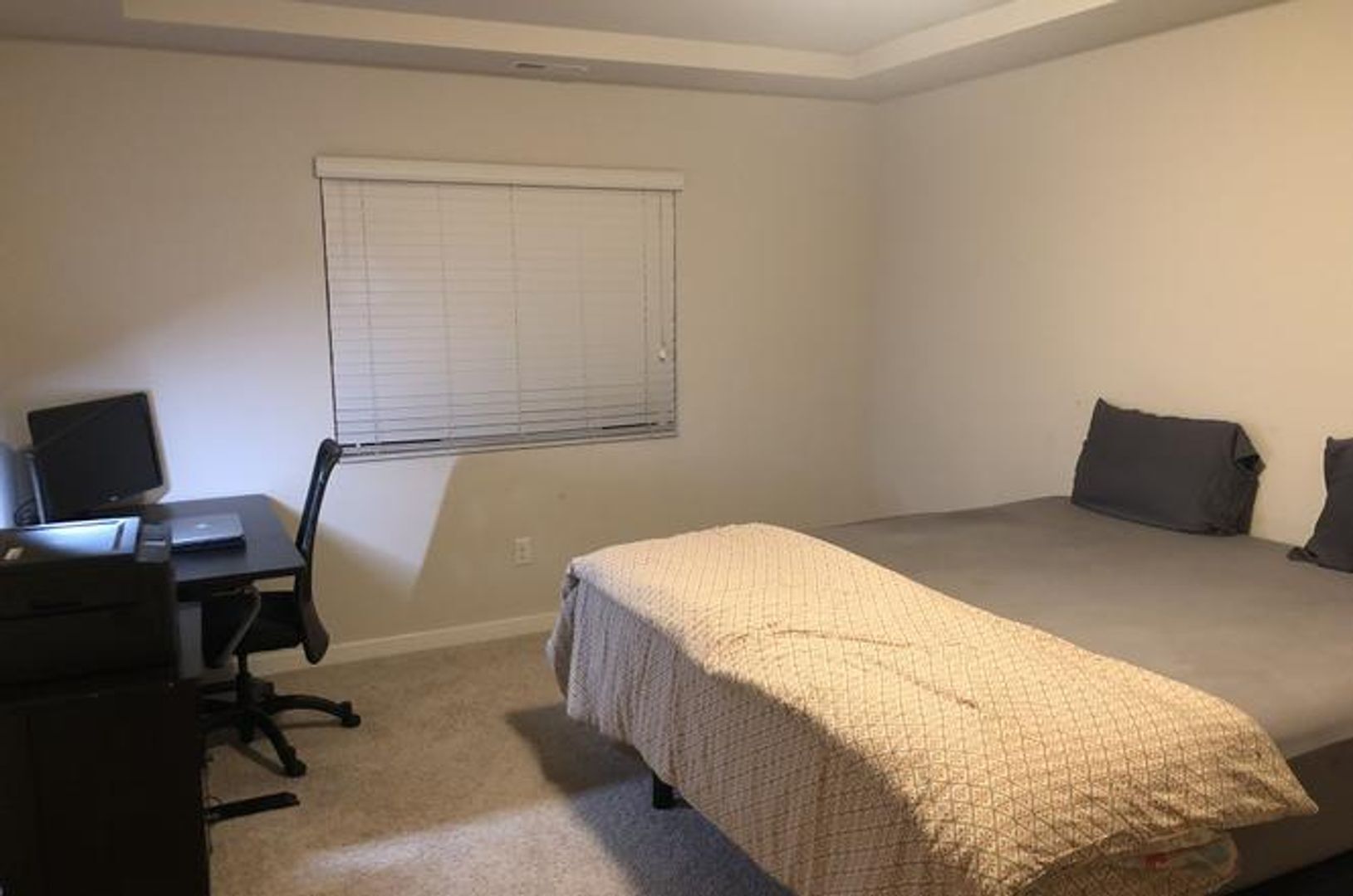 Building Photo - Beautiful Modern Bothell Home with Stunning Views