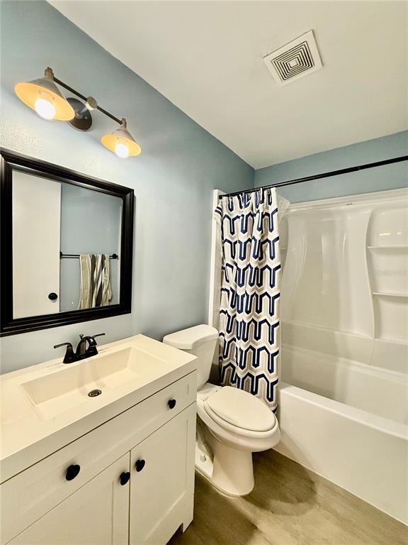 Building Photo - 3958 Dream Oak Pl