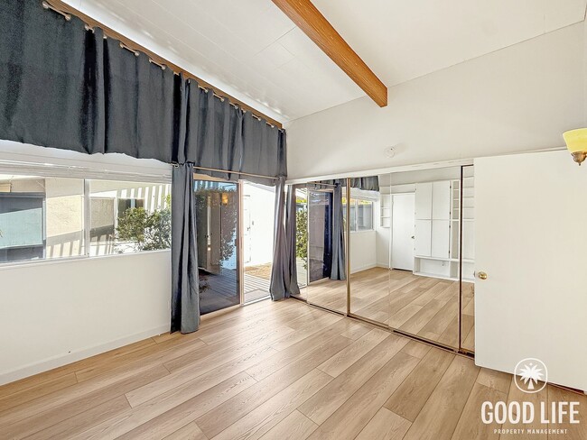 Building Photo - Spacious 3BR Home + 1BR ADU with Private Courtyard in University City!