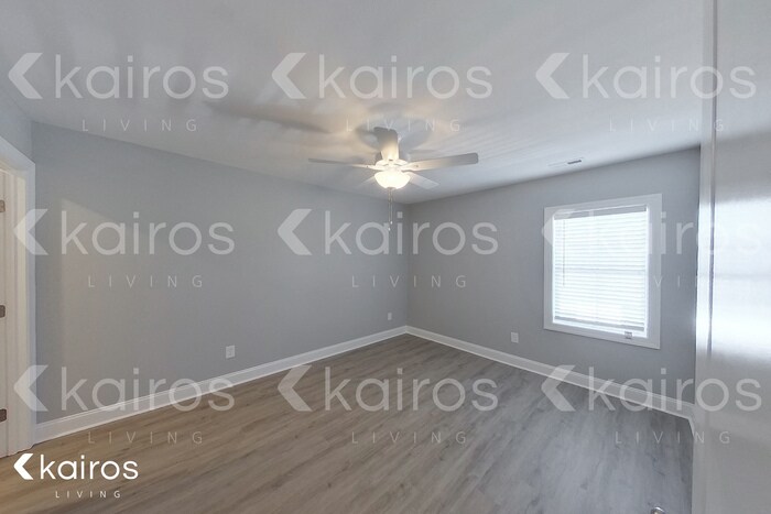 Building Photo - 3717 Oak Leaf Wy