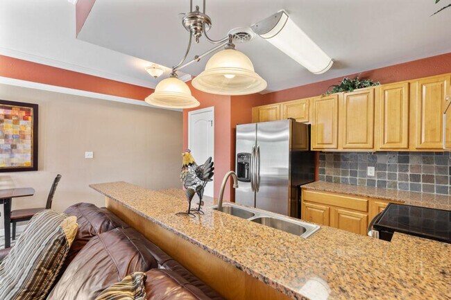 Building Photo - 1410 Hurley Dr