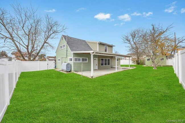 Building Photo - 7 Cinder Ln