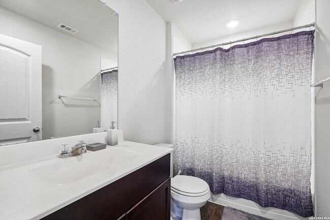 Building Photo - 841 Bahia Pl