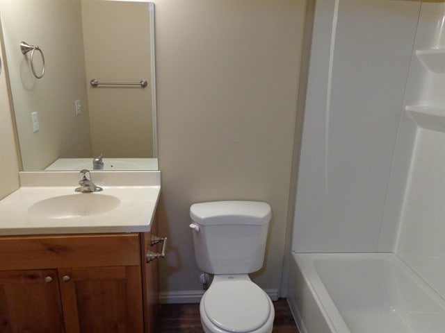 Building Photo - 754 Durham Dr