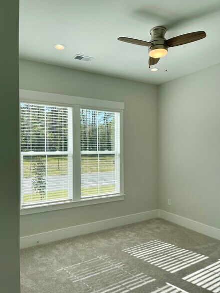 Building Photo - 2034 Comradery Way