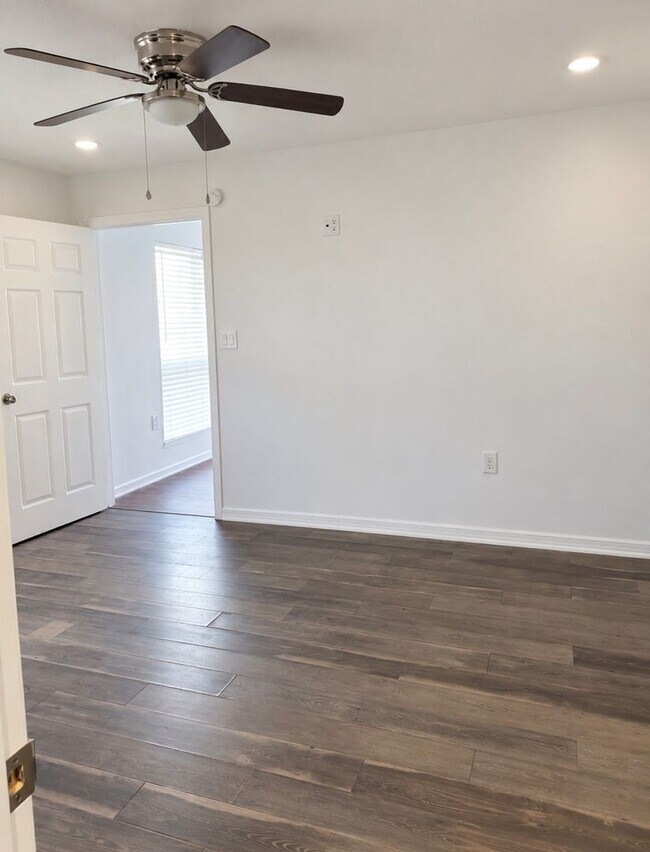 Building Photo - 3118 Memel St