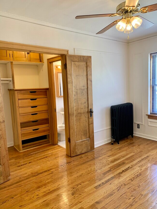 Building Photo - 644 W. Surf