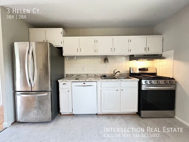 Building Photo - 3 Helen Ct