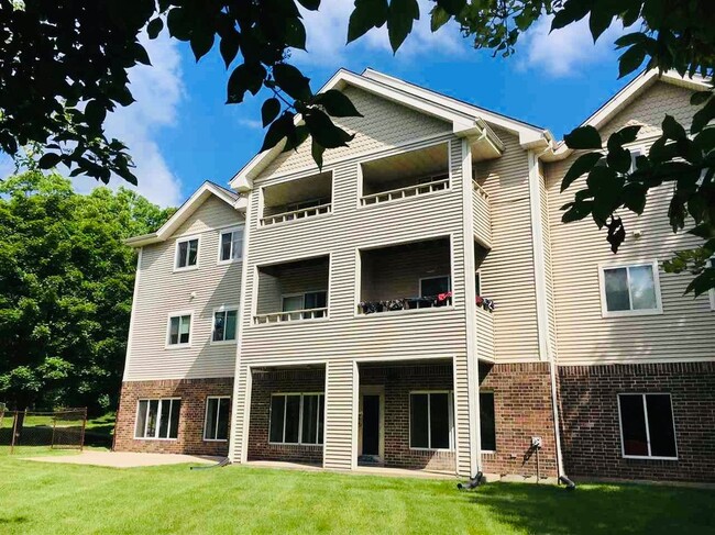 Building Photo - 1132 Morraine View Dr