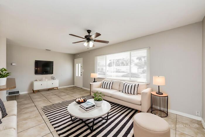 Building Photo - 5773 56th Terrace N