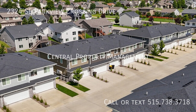 Building Photo - 2324 SE Parkview Crossing Dr