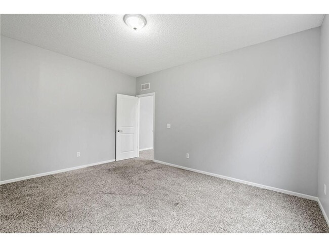 Building Photo - 2117 Vermillion Curve