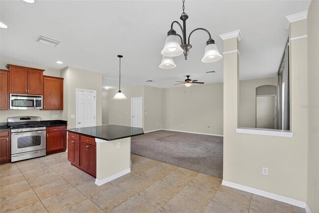 Building Photo - 15810 Starling Water Dr