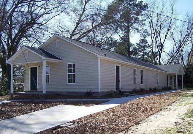 Building Photo - 1143 Carver Cir