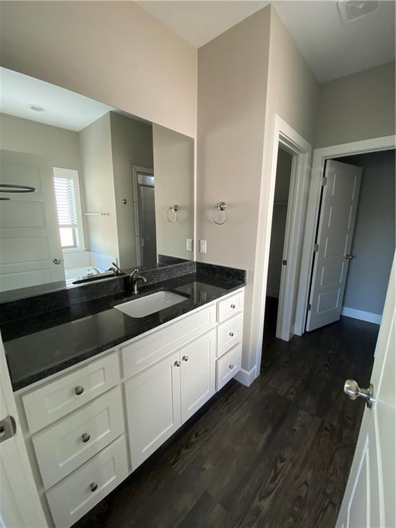 Building Photo - 1997 E Peppervine Dr