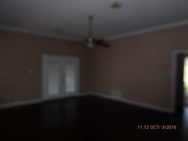 Building Photo - 4018 SW Mesquite Dr