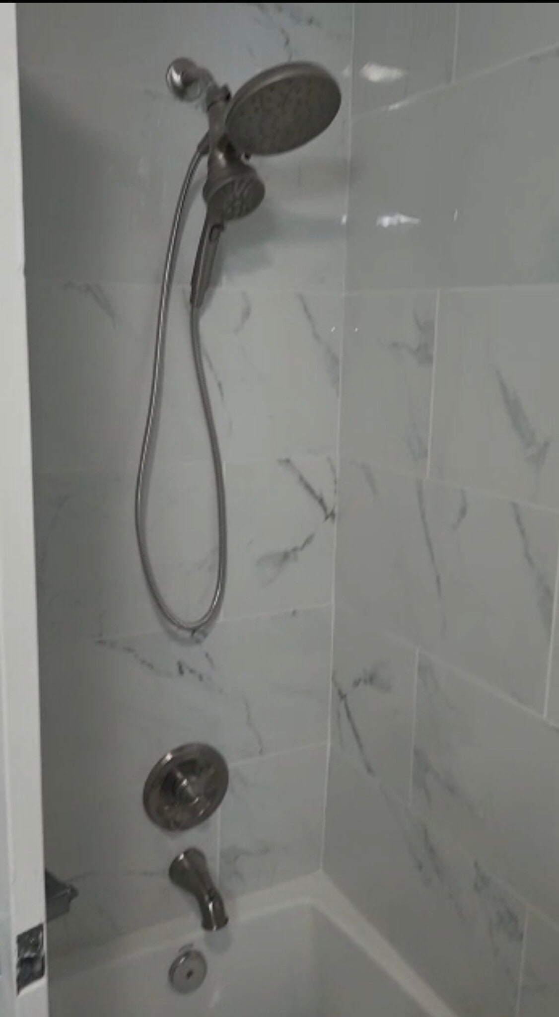 Building Photo - 416 Division Ave NE