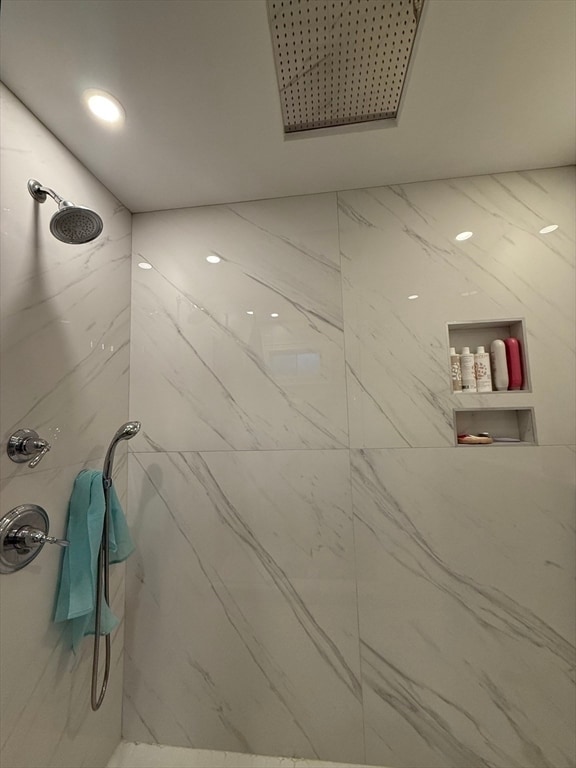 Building Photo - 34 Jamaica Rd