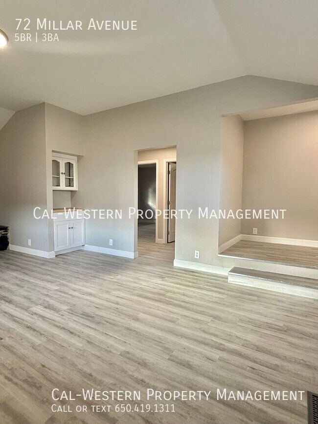 Building Photo - 72 Millar Ave