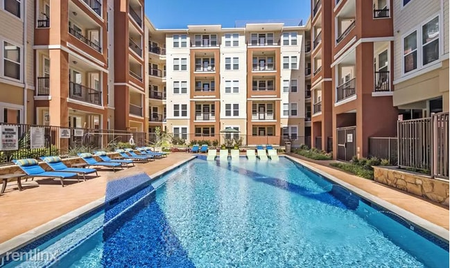 Building Photo - 2 br, 2 bath Flat - 3880 Hulen St