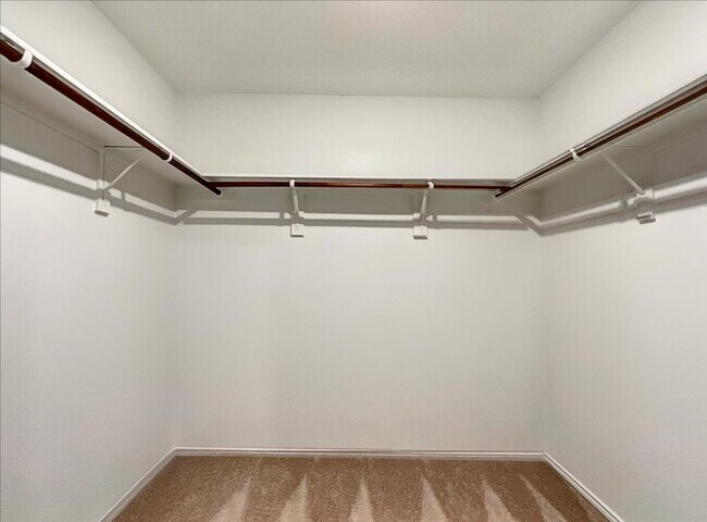 Building Photo - 7509 Jackrabbit Ave