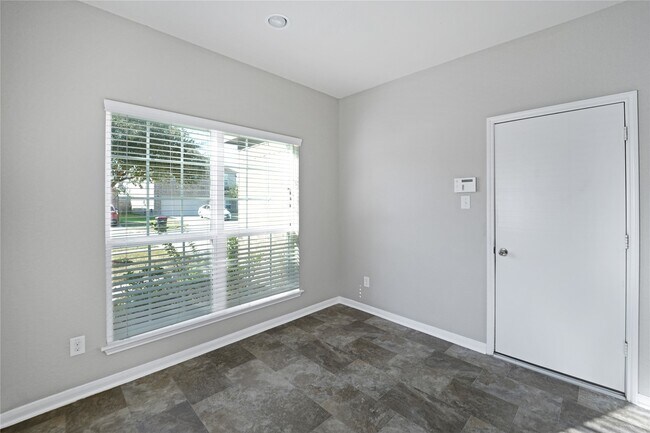 Building Photo - 10622 Dawn Pine Forest Trail