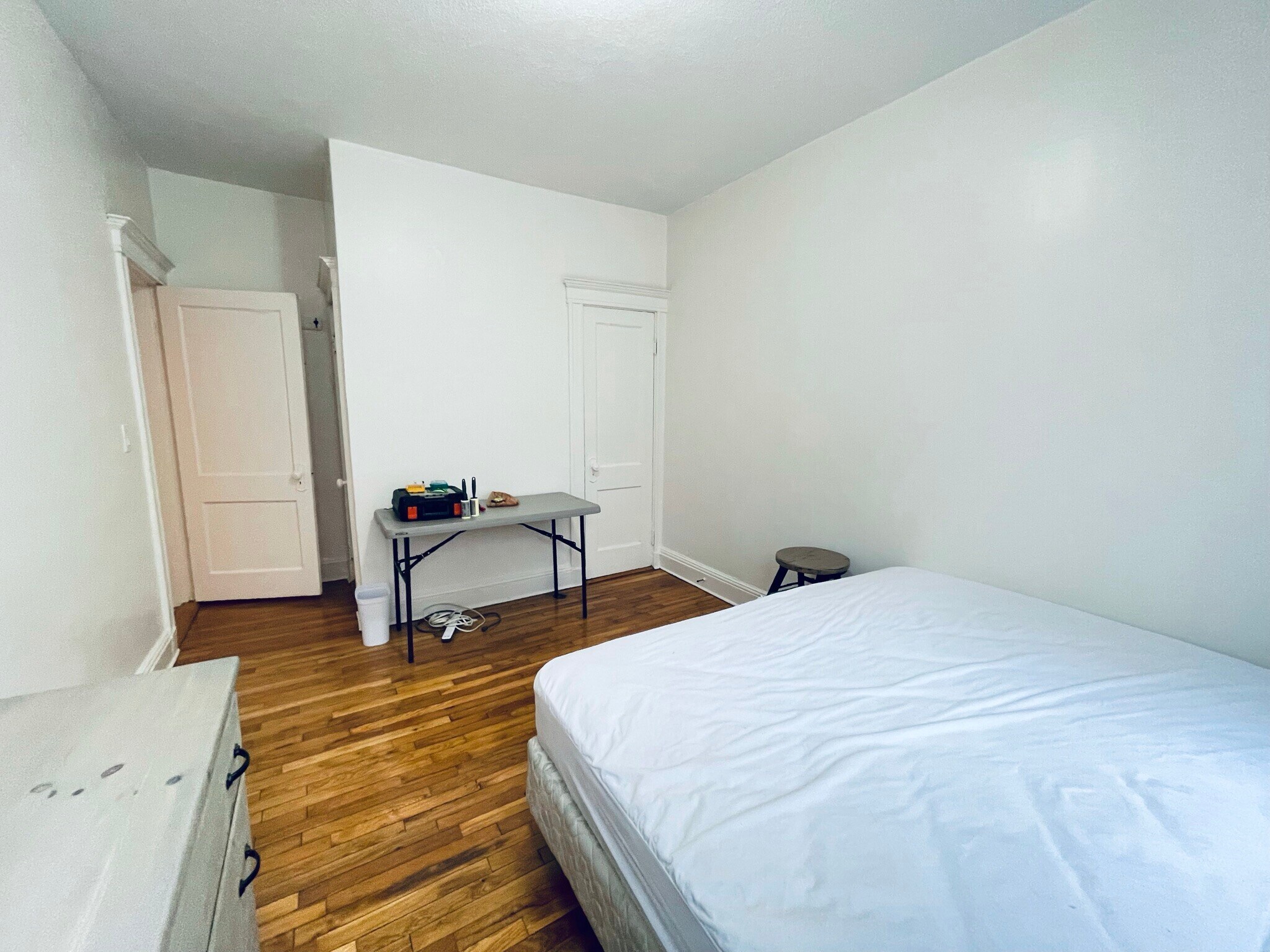 Building Photo - 4 Carol Ave