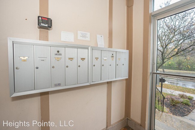 Building Photo - 13654 Fairhill Rd