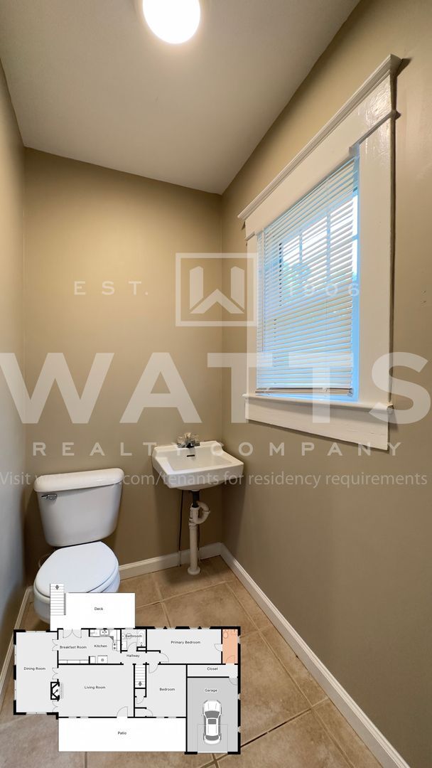 Building Photo - 2BR/1.5BA Roebuck Home